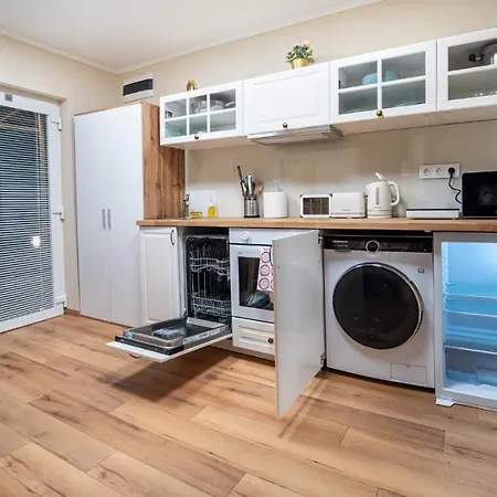 Palmy Apartment Dunakeszi